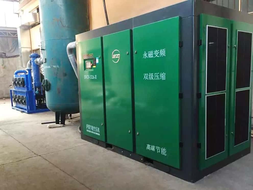 薩震節(jié)能空壓機客戶現(xiàn)場圖
