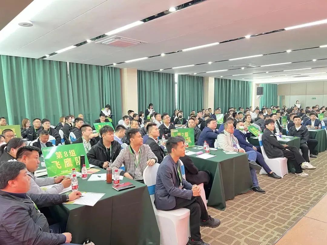 薩震學(xué)院第十三屆全國銷售精英培訓(xùn)圓滿成功！